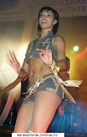 Silvia - Alexandra - DANSATOARE