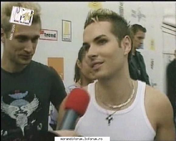 randi's look during the years - 2006-suvite blonde,a renuntat la ochelarii sai - Andrei Ropcea